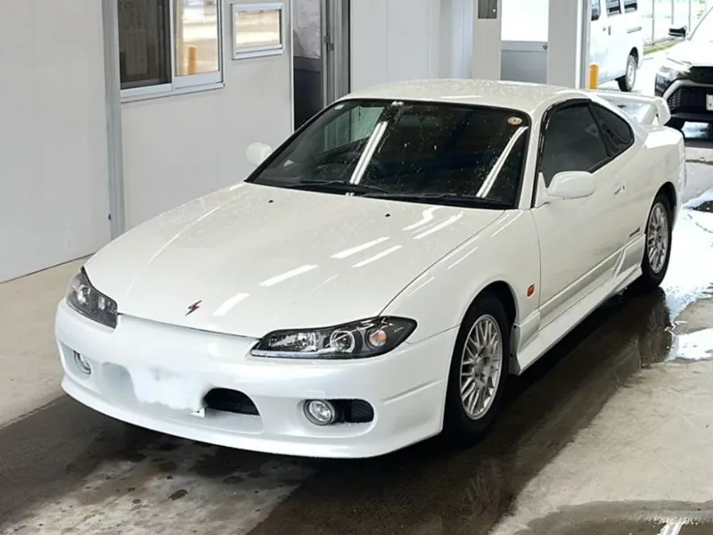 Nissan Silvia SPECIFICATIONS S AERO · 1999 – Außenansicht (Auktionsfoto)
