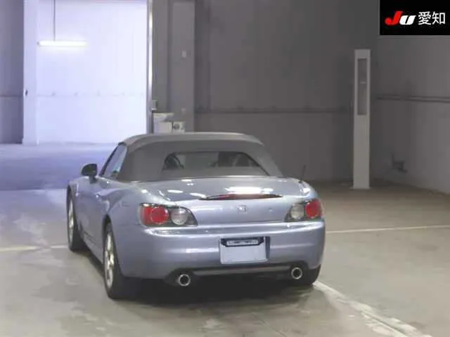 Honda S2000  · 2002 – Weitere Ansicht (Auktionsfoto)