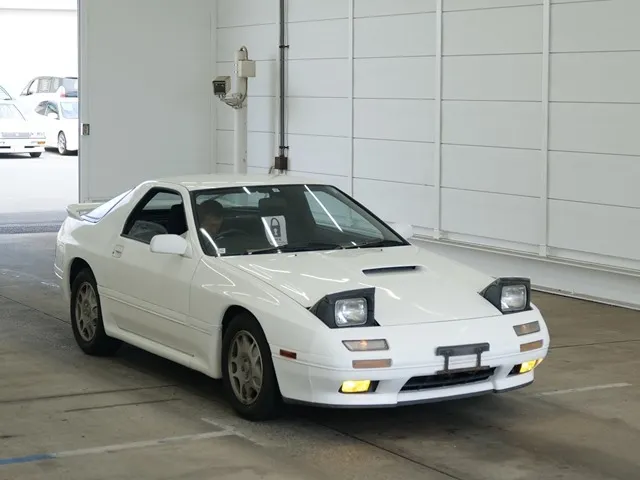 Mazda RX-7  · 1989 – Außenansicht (Auktionsfoto)