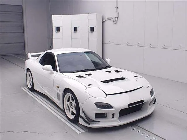 Mazda RX-7 TYPE RS · 1999 – Außenansicht (Auktionsfoto)