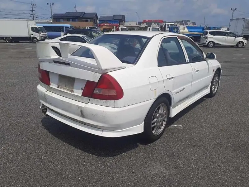 Mitsubishi Lancer Evolution GSR EVOLUTION 4 4WD · 1997 – Weitere Ansicht (Auktionsfoto)
