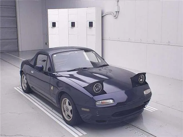 Mazda Roadster MX-5 R LTD · 1995 – Außenansicht (Auktionsfoto)
