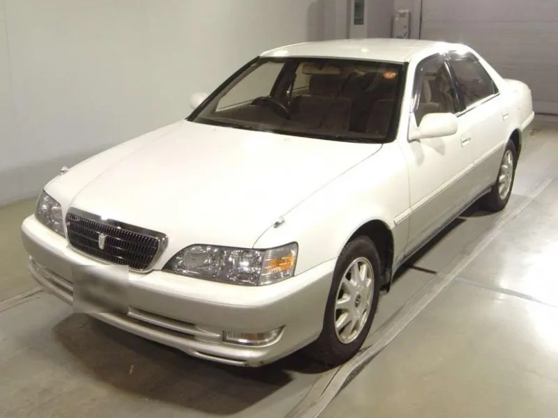 Toyota Cresta SUPER LUCENT FOUR S 4WD · 2000 – Außenansicht (Auktionsfoto)