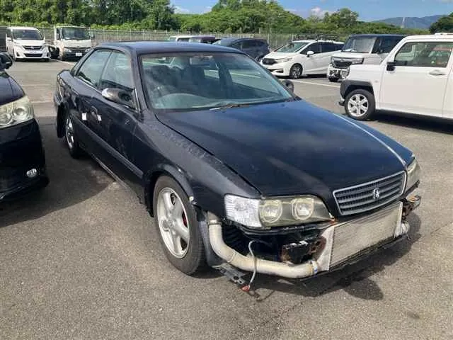 Toyota Chaser 2.5 TOURER V · 1996 – Außenansicht (Auktionsfoto)