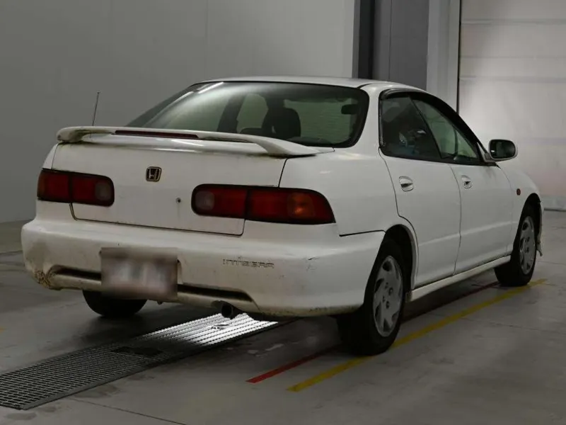 Honda Integra  · 1999 – Weitere Ansicht (Auktionsfoto)