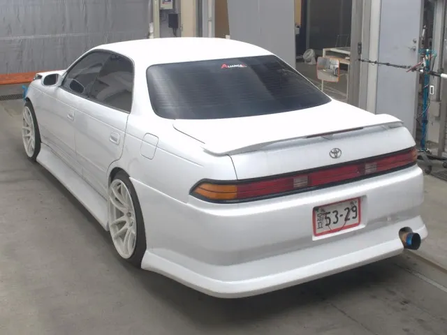 Toyota Mark II TOURER V · 1996 – Weitere Ansicht (Auktionsfoto)