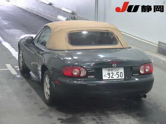 Mazda Roadster MX-5 VS · 2001 – Weitere Ansicht (Auktionsfoto)