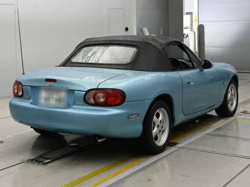 Mazda Roadster MX-5 S · 2002 – Weitere Ansicht (Auktionsfoto)