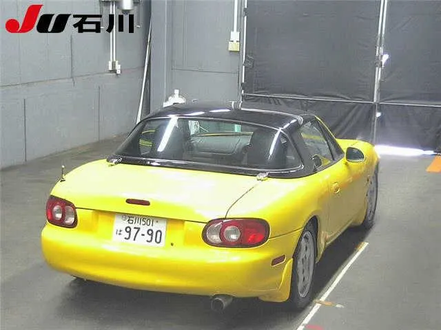 Mazda Roadster MX-5 WEB TUNE · 2001 – Weitere Ansicht (Auktionsfoto)