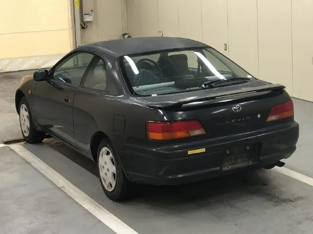 Toyota Corolla Levin XZ · 1996 – Weitere Ansicht (Auktionsfoto)