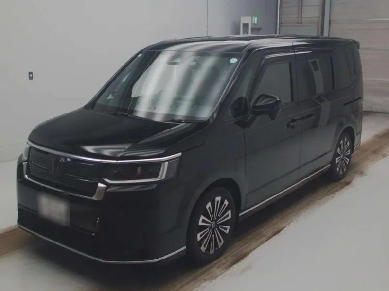Honda Stepwgn SPADA PREMIUM LINE · 2023 – Außenansicht (Auktionsfoto)
