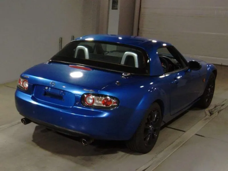Mazda Roadster MX-5 ROADSTER · 2005 – Weitere Ansicht (Auktionsfoto)