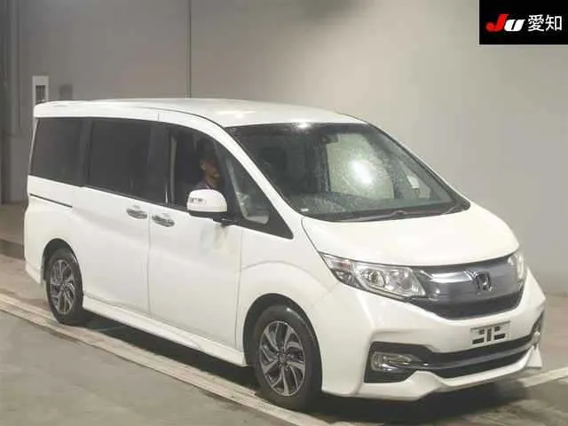 Honda Stepwgn HONDA SENSING · 2017 – Außenansicht (Auktionsfoto)