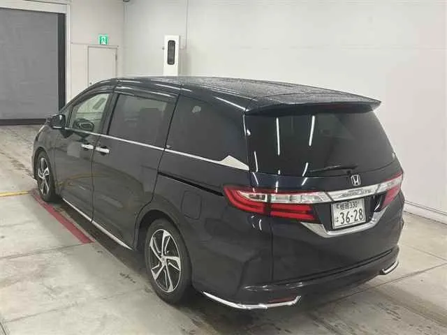 Honda Odyssey ABSOLUTE * HONDA SENSING · 2016 – Weitere Ansicht (Auktionsfoto)