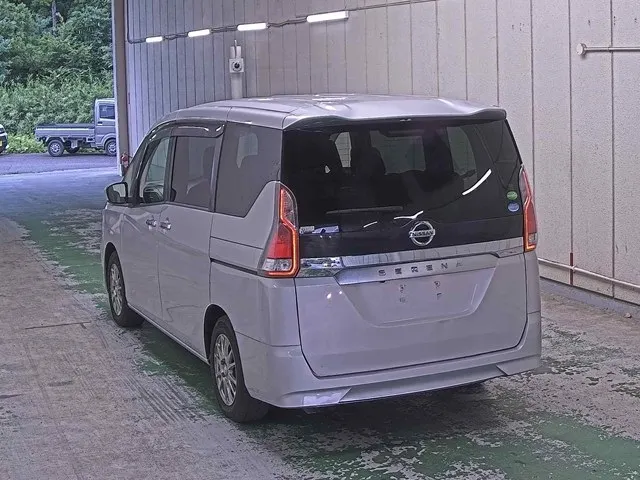 Nissan Serena S · 2017 – Weitere Ansicht (Auktionsfoto)