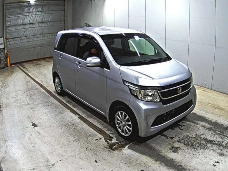 Honda N-WGN G* STYLISH PACKAGE · 2015 – Außenansicht (Auktionsfoto)