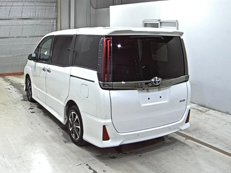 Toyota Noah SI DOUBLE BAI BE . · 2021 – Weitere Ansicht (Auktionsfoto)