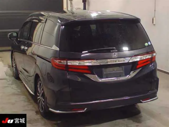 Honda Odyssey ABSOLUTE EX · 2014 – Weitere Ansicht (Auktionsfoto)