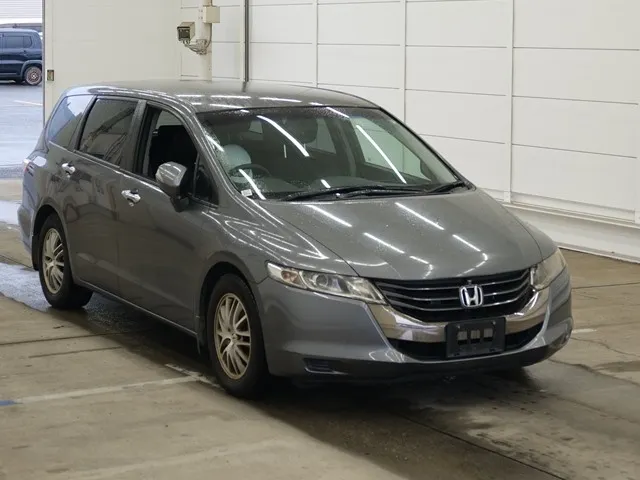 Honda Odyssey M · 2011 – Außenansicht (Auktionsfoto)