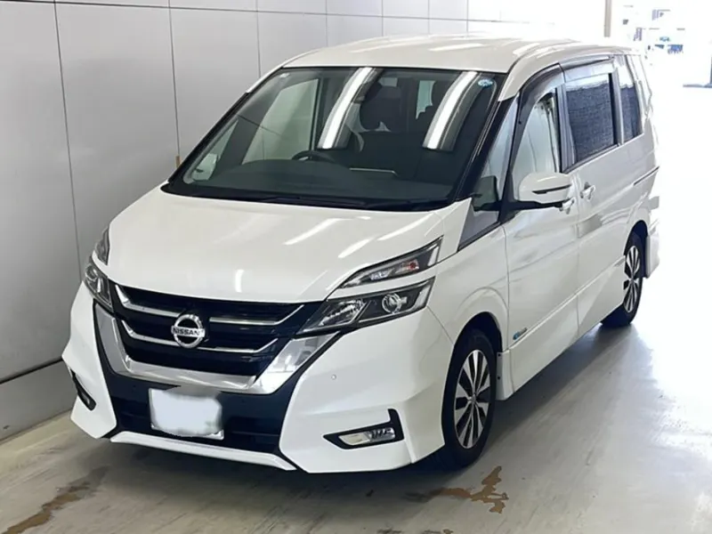 Nissan Serena – Auktionsbeispiel