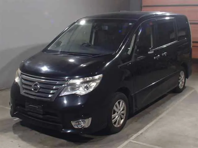 Nissan Serena  · 2015 – Außenansicht (Auktionsfoto)