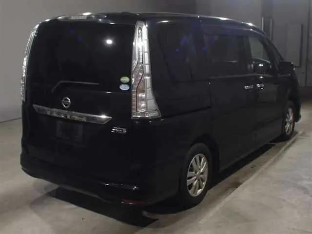 Nissan Serena  · 2015 – Weitere Ansicht (Auktionsfoto)