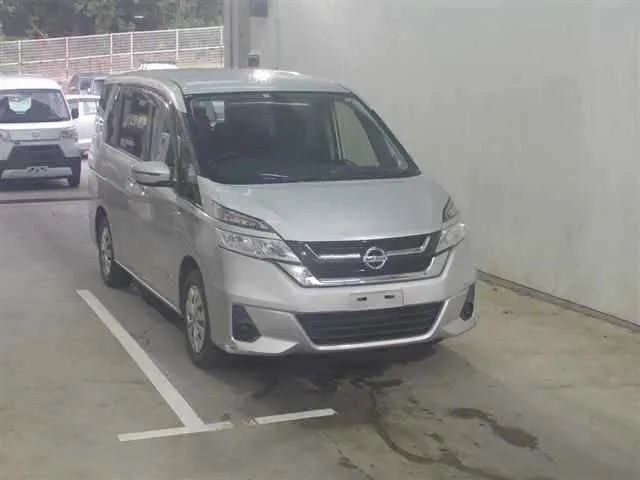Nissan Serena  · 2018 – Außenansicht (Auktionsfoto)
