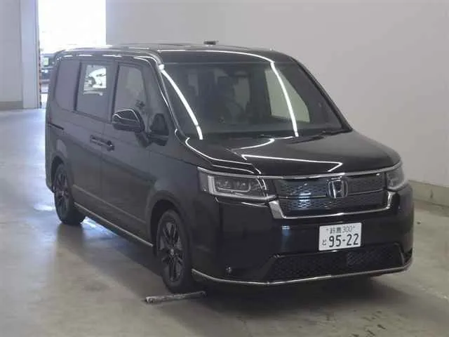 Honda Stepwgn EHEV SPADA · 2026 – Außenansicht (Auktionsfoto)