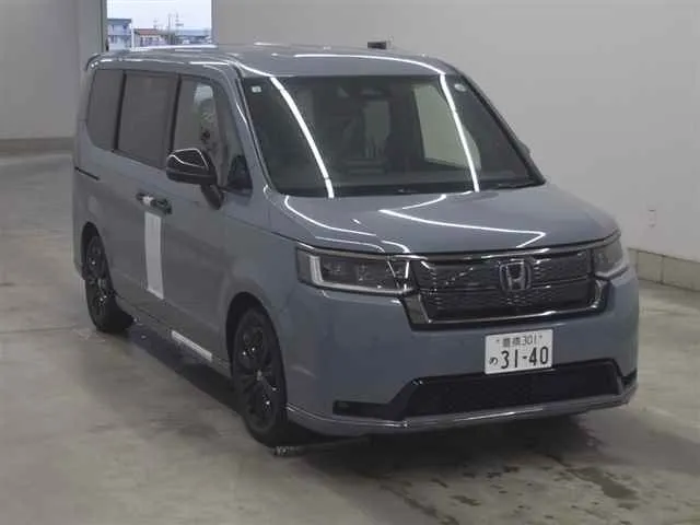 Honda Stepwgn EHEV SPADA PREMIUM LINE BLACK ED · 2026 – Außenansicht (Auktionsfoto)