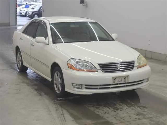 Toyota Mark II GRANDE LIMITED · 2004 – Außenansicht (Auktionsfoto)