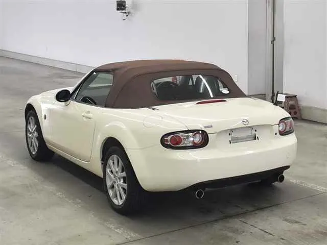 Mazda Roadster MX-5  · 2005 – Weitere Ansicht (Auktionsfoto)