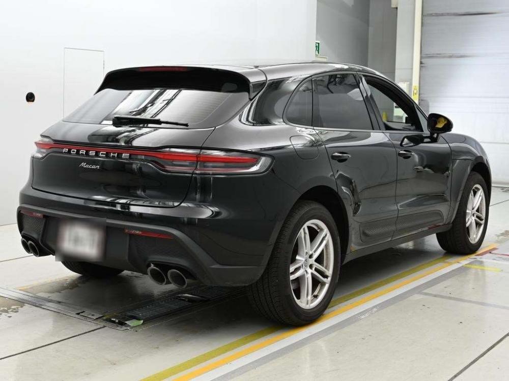 Porsche MACAN MACAN 4WD · 2022 – Weitere Ansicht (Auktionsfoto)