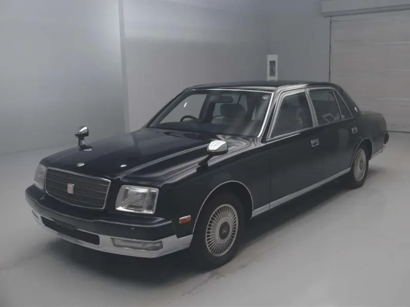 Toyota CENTURY STANDARD · 1999 – Außenansicht (Auktionsfoto)