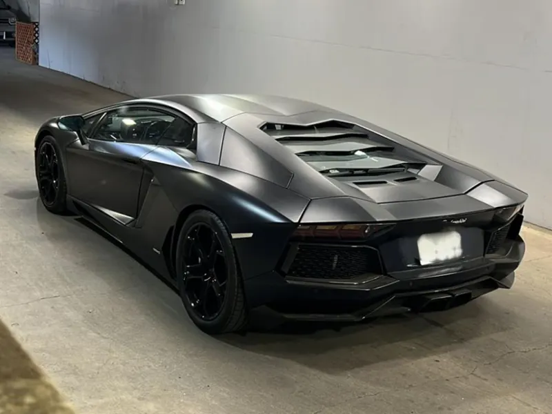 Lamborghini AVENTADOR · 2011 – Weitere Ansicht (Auktionsfoto)