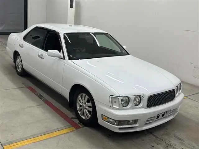 Nissan GLORIA GRAN TURISMO LX · 1997 – Außenansicht (Auktionsfoto)