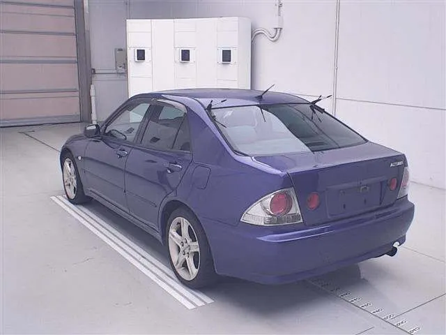 Toyota ALTEZZA AS200Z-ED · 2001 – Weitere Ansicht (Auktionsfoto)