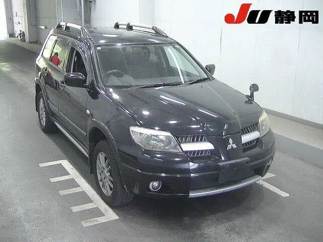 Mitsubishi AIRTREK 4WD SPORTS GEAR ACTIVE FIELD ED · 2005 – Außenansicht (Auktionsfoto)