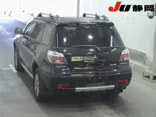 Mitsubishi AIRTREK 4WD SPORTS GEAR ACTIVE FIELD ED · 2005 – Weitere Ansicht (Auktionsfoto)