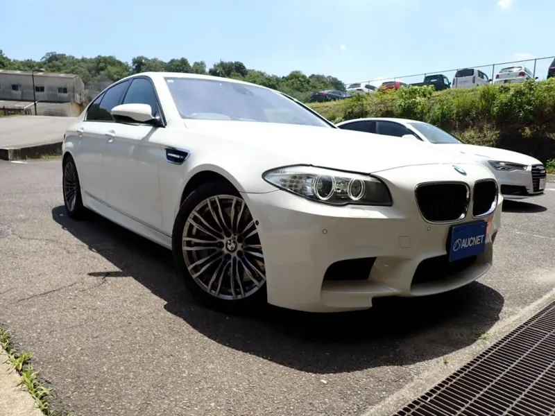 BMW M5 BASE GRADE · 2013 – Außenansicht (Auktionsfoto)