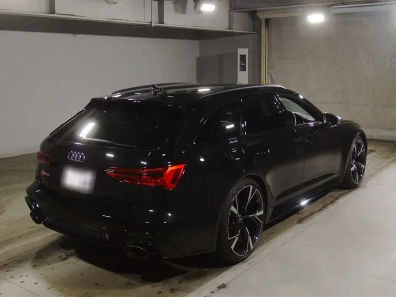 Audi RS6 AVANTE RS6 AVANTE 4WD · 2021 – Weitere Ansicht (Auktionsfoto)
