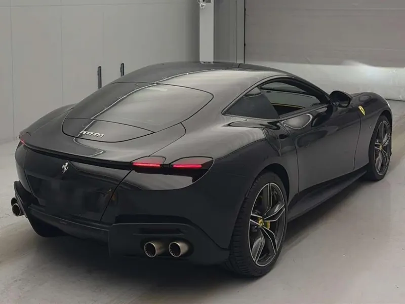 Ferrari ROMA · 2023 – Weitere Ansicht (Auktionsfoto)