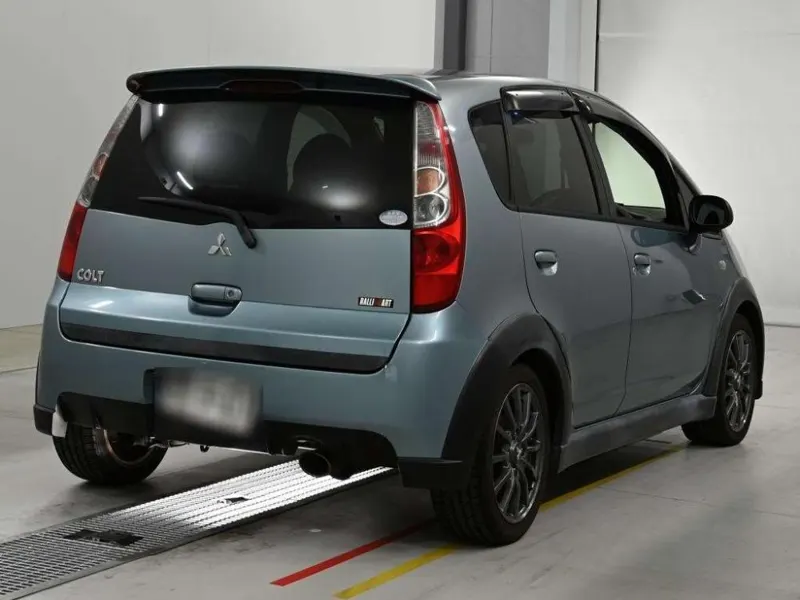 Mitsubishi COLT RALLIART VERSION R · 2009 – Weitere Ansicht (Auktionsfoto)