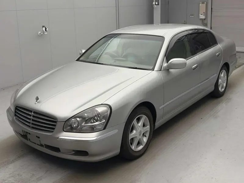 Nissan CIMA 450XL · 2002 – Außenansicht (Auktionsfoto)