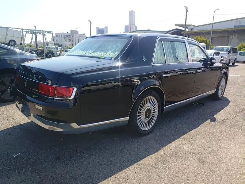 Toyota CENTURY 2WD · 2019 – Weitere Ansicht (Auktionsfoto)