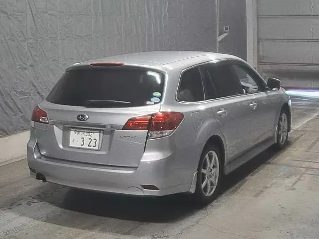 Subaru LEGACY 2.5i-L PKG4WD · 2012 – Weitere Ansicht (Auktionsfoto)