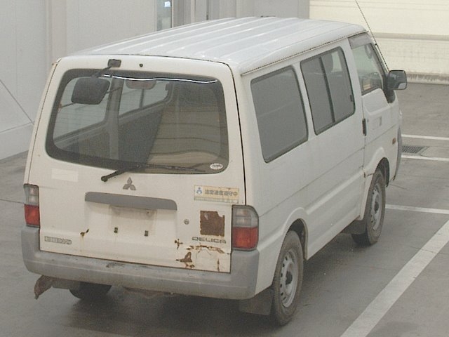 Mitsubishi DELICA WAGON COMMERCIAL VAN · 2006 – Weitere Ansicht (Auktionsfoto)