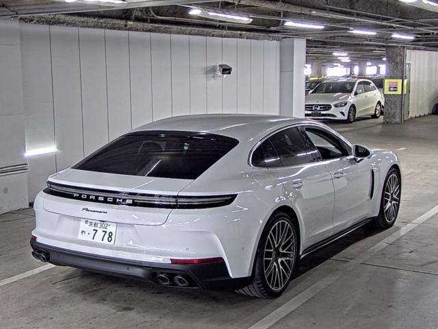 Porsche PANAMERA PANAMERA · 2026 – Weitere Ansicht (Auktionsfoto)