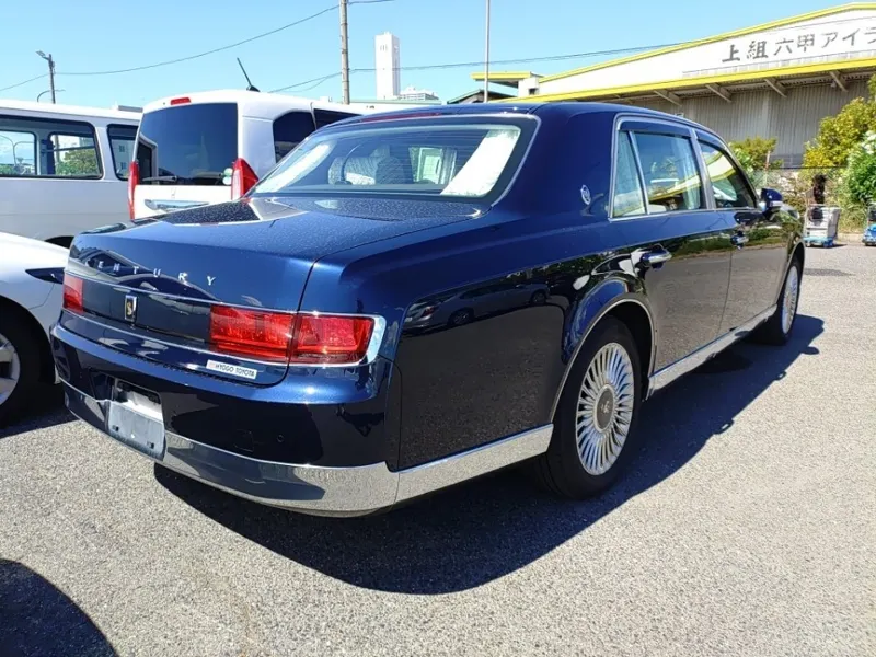 Toyota CENTURY 2WD · 2024 – Weitere Ansicht (Auktionsfoto)