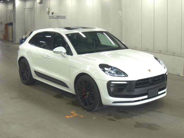 Porsche MACAN MACAN GTS · 2024 – Außenansicht (Auktionsfoto)