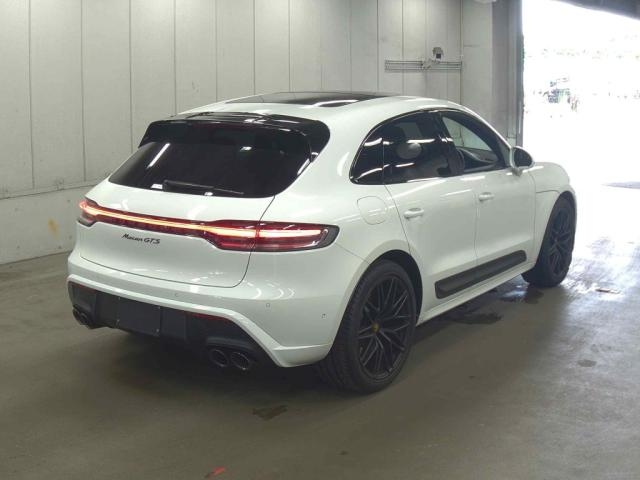 Porsche MACAN MACAN GTS · 2024 – Weitere Ansicht (Auktionsfoto)